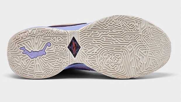 View of Nike LeBron 20 rubber outsole.
